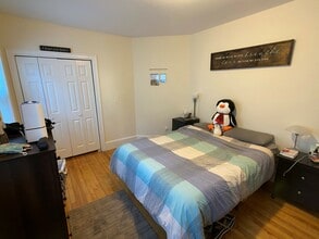 15 Sargent Ave, Unit 2 in Somerville, MA - Building Photo - Building Photo