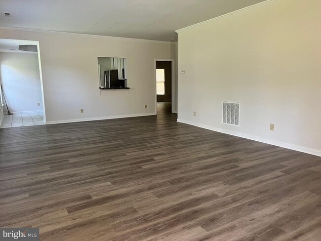 property at 11307 Macon Dr