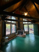 875 Orange Ave in Big Bear, CA - Building Photo - Building Photo