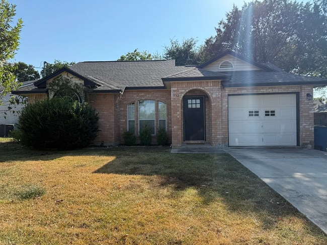 property at 732 Vista Pkwy