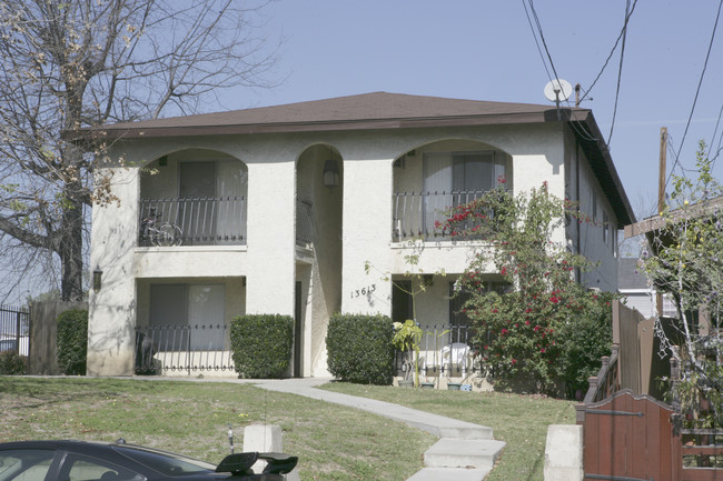 13613 Mar Vista St