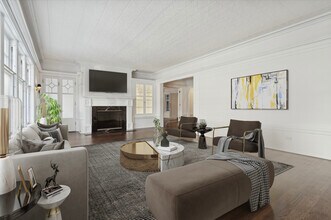 2305 N Commonwealth Ave in Chicago, IL - Building Photo - Building Photo