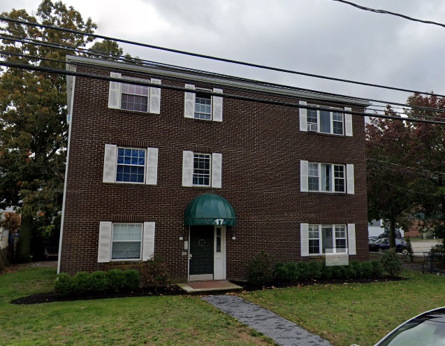 property at 17 Adamson St