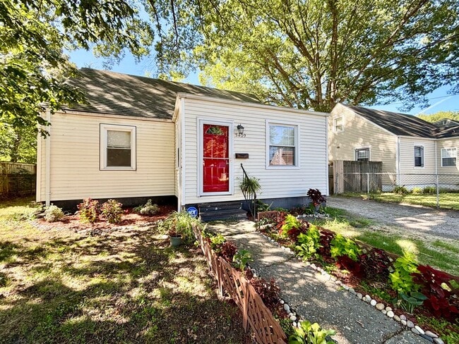3409 Dartmouth St in Portsmouth, VA - Building Photo - Building Photo