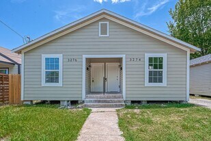 3270-3274 Reeves St in Houston, TX - Building Photo