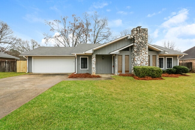 property at 104 Moss Wood Ln