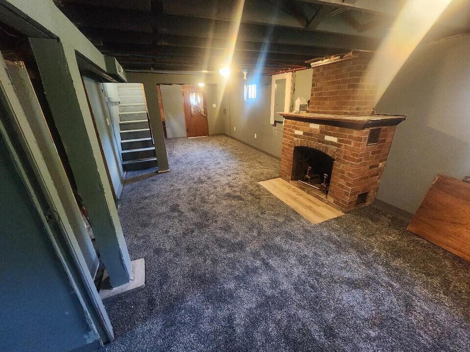 3412 Pine Grove Ave in St. Louis, MO - Building Photo