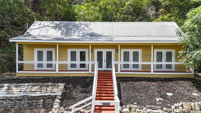 property at 2512 Geronimo Trail