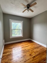 2418 Hudson Ave in Cincinnati, OH - Foto de edificio - Building Photo