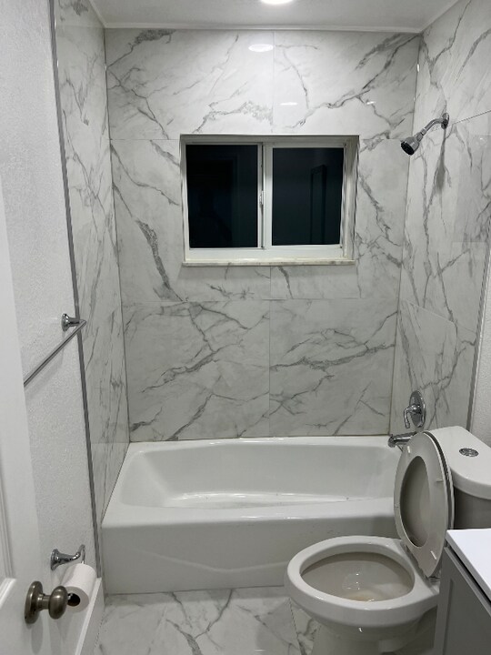 671 NW 23rd Terrace in Pompano Beach, FL - Building Photo
