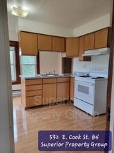 532 E Cook St in Portage, WI - Building Photo - Building Photo