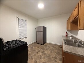 1208 City St in Utica, NY - Building Photo - Building Photo