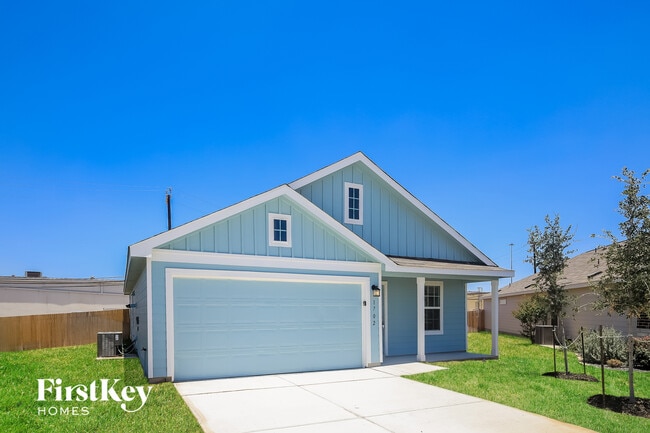 1702 Morse Way in San Antonio, TX - Building Photo - Building Photo