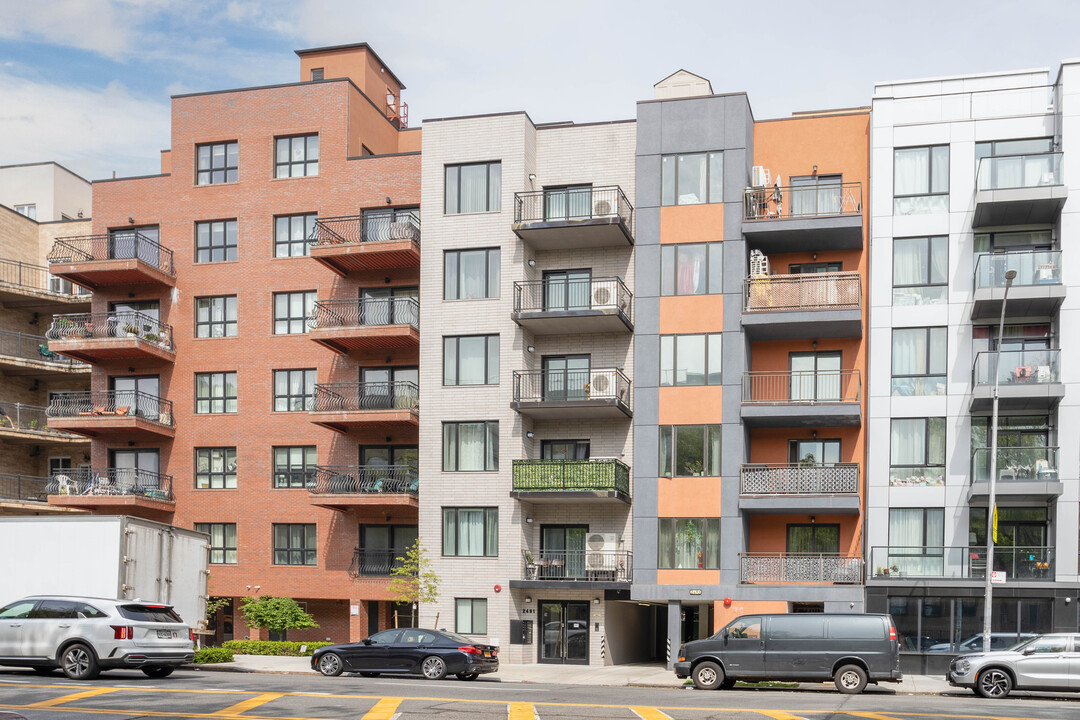 Aster Garden Condominiums in Brooklyn, NY - Building Photo