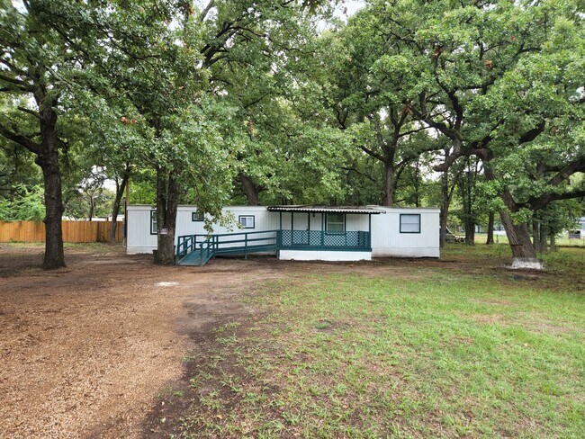 108 Owens Cir in Gun Barrel City, TX - Building Photo - Building Photo