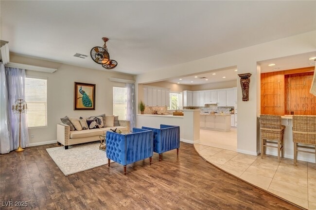 209 Surtees Point St