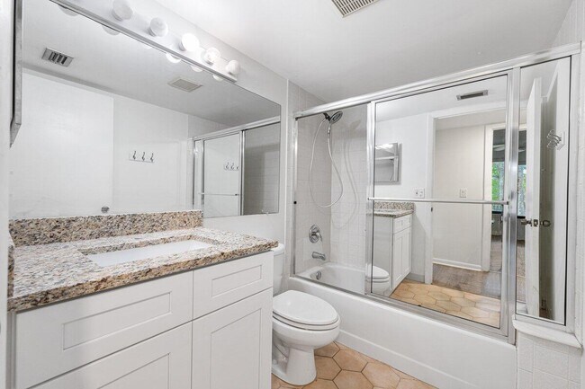 3618 Alder Dr, Unit H2 in West Palm Beach, FL - Building Photo - Building Photo
