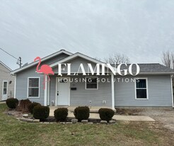 819 Atlantic St in Troy, OH - Building Photo