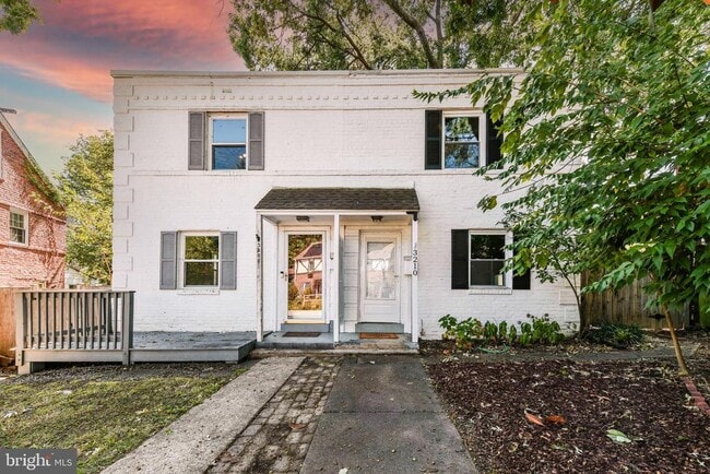 property at 3210 9th St S