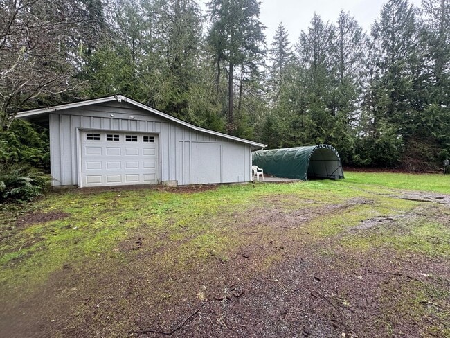 4801 Timber Ln NW in Gig Harbor, WA - Building Photo - Building Photo