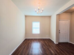 11126 Kingsnorth Dr in Tomball, TX - Building Photo - Building Photo