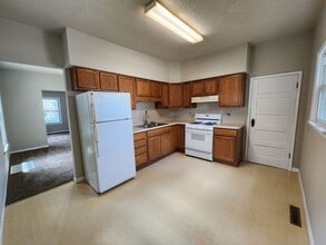 1447 13th St in Des Moines, IA - Building Photo - Building Photo