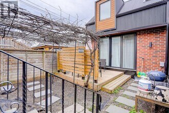 96 Wiltshire Ave in Toronto, ON - Building Photo - Building Photo