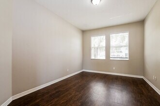 4684 Barbados Loop in Clermont, FL - Building Photo - Building Photo
