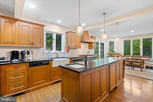 3203 Leland St in Chevy Chase, MD - Building Photo