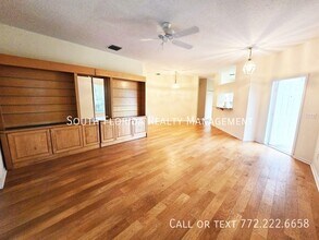 6849 SE Warwick Ln in Stuart, FL - Building Photo - Building Photo