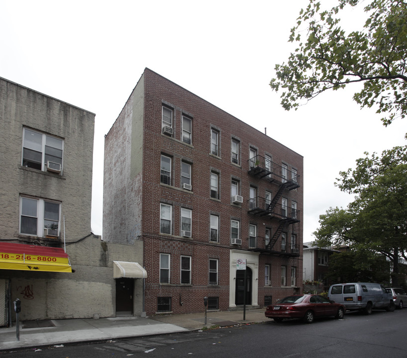 1776 68th St in Brooklyn, NY - Building Photo