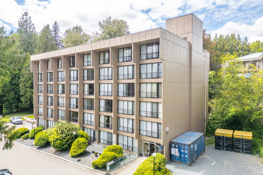 Parkview Villa in Abbotsford, BC - Building Photo