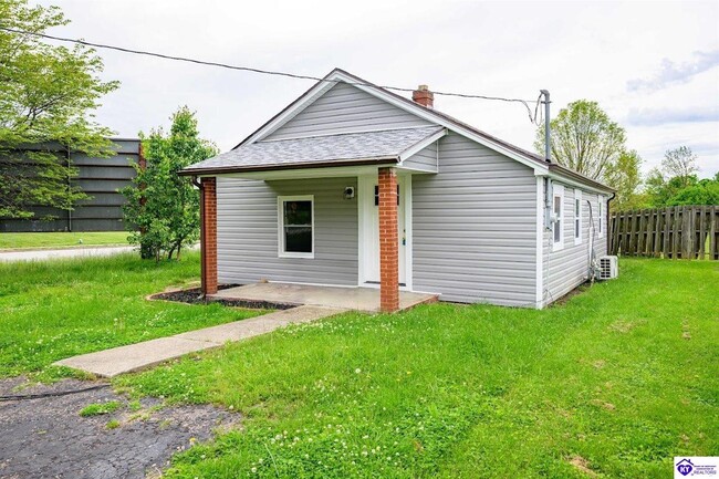 102 Crabtree Dr in Elizabethtown, KY - Building Photo - Building Photo