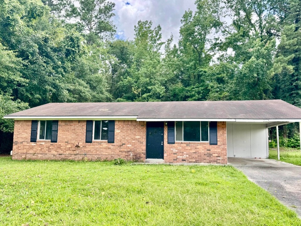 1192 Bennock Mill Rd in Augusta, GA - Building Photo