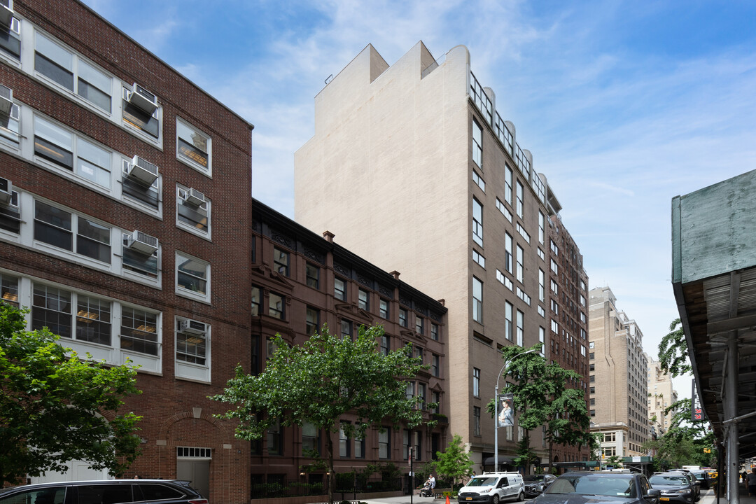 The Gallery Condominium in New York, NY - Building Photo