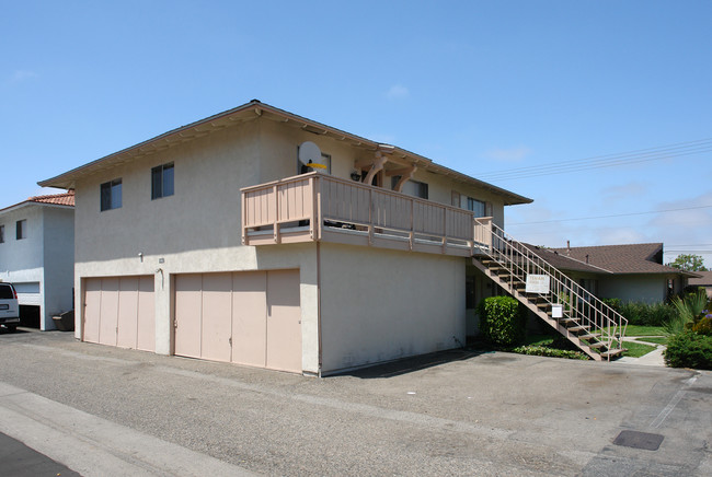 16662 Goldenwest St in Huntington Beach, CA - Building Photo - Building Photo