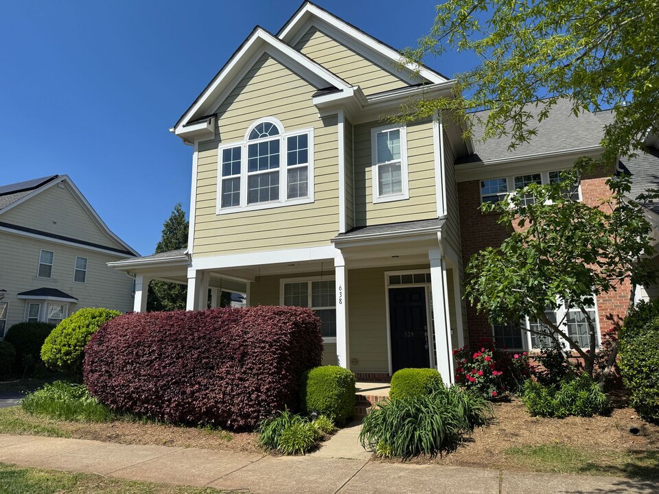 638 Democracy St in Raleigh, NC - Building Photo