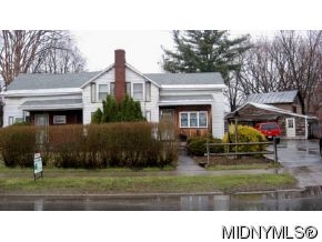 1209 E Dominick St in Rome, NY - Building Photo - Building Photo