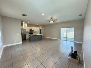 1820 Snapper Dr in Poinciana, FL - Building Photo - Building Photo