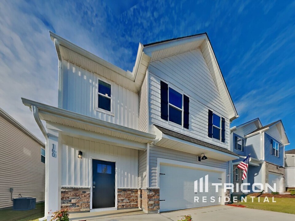 160 Global Ave in Fuquay Varina, NC - Building Photo