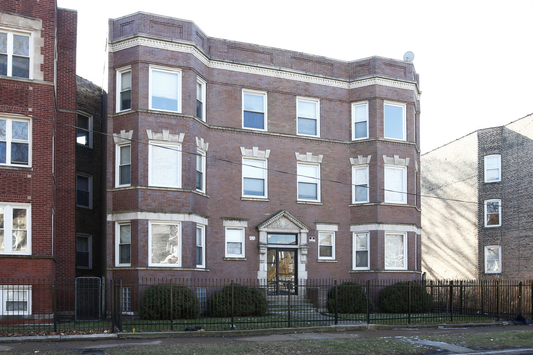 1447-1449 E 66th Pl in Chicago, IL - Building Photo