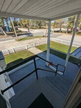 209 10th St, Unit 2 in Daytona Beach, FL - Building Photo - Building Photo