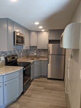 Phoenix Apartments in Groton, CT - Building Photo - Building Photo