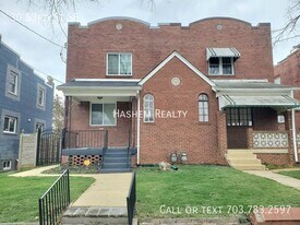 30 53rd St SE in Washington, DC - Building Photo
