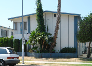 4035 Inglewood Blvd in Los Angeles, CA - Building Photo - Building Photo