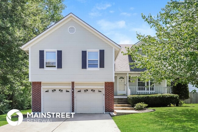 property at 3545 SW Harbor Dr
