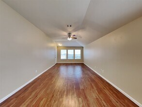 3930 Hawthorn Glen Ct in Fresno, TX - Building Photo - Building Photo