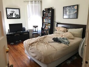 1589 Beacon St, Unit 3 in Brookline, MA - Foto de edificio - Building Photo