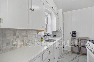 1915 Clover Ln in Fort Worth, TX - Building Photo - Building Photo