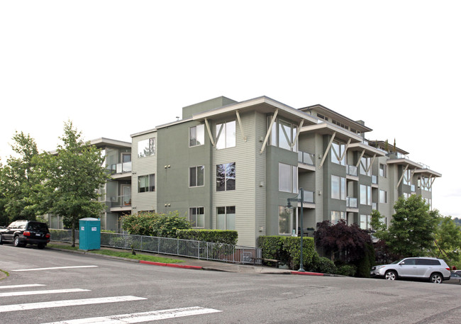 West Water Apartments in Kirkland, WA - Building Photo - Building Photo